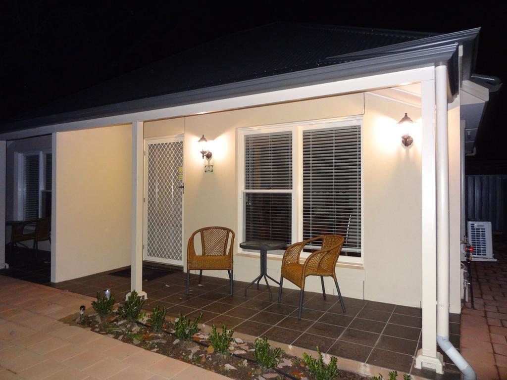 Hahndorf Oak Tree Cottages Ruang foto
