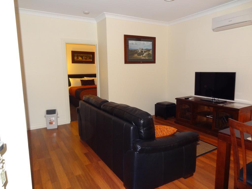 Hahndorf Oak Tree Cottages Ruang foto